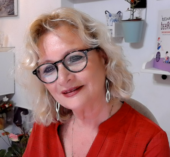 how to become a Reading Therapist